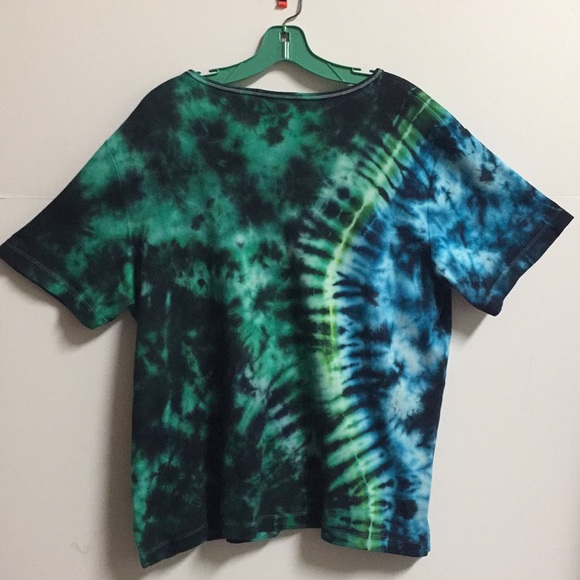 Women’s Tie Dye T-Shirt-New - Picture 3 of 3